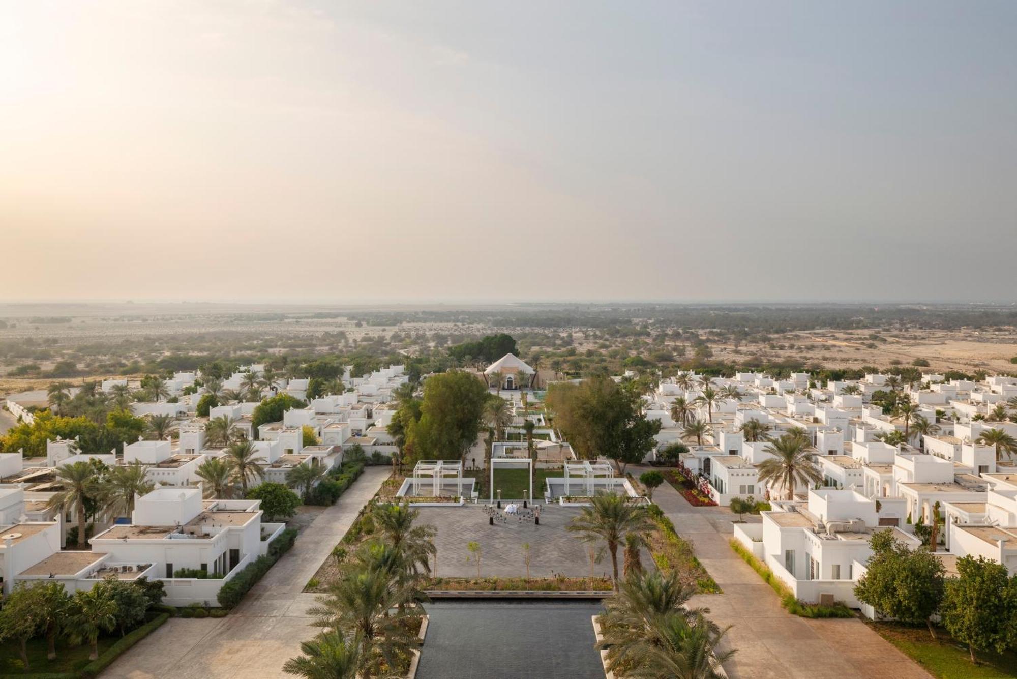 Raffles Al Areen Palace Bahrain Hotel Manama Exterior photo