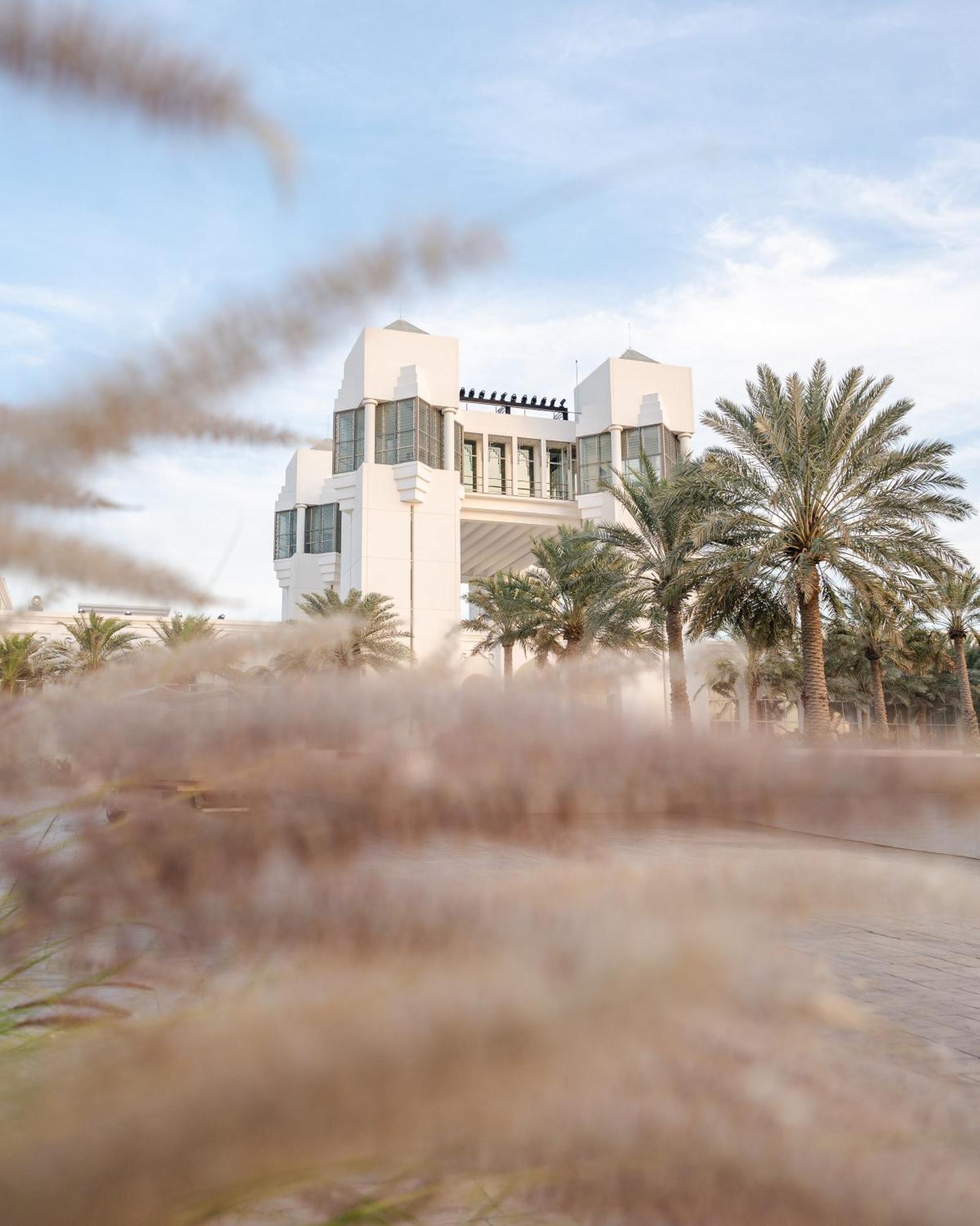 Raffles Al Areen Palace Bahrain Hotel Manama Exterior photo