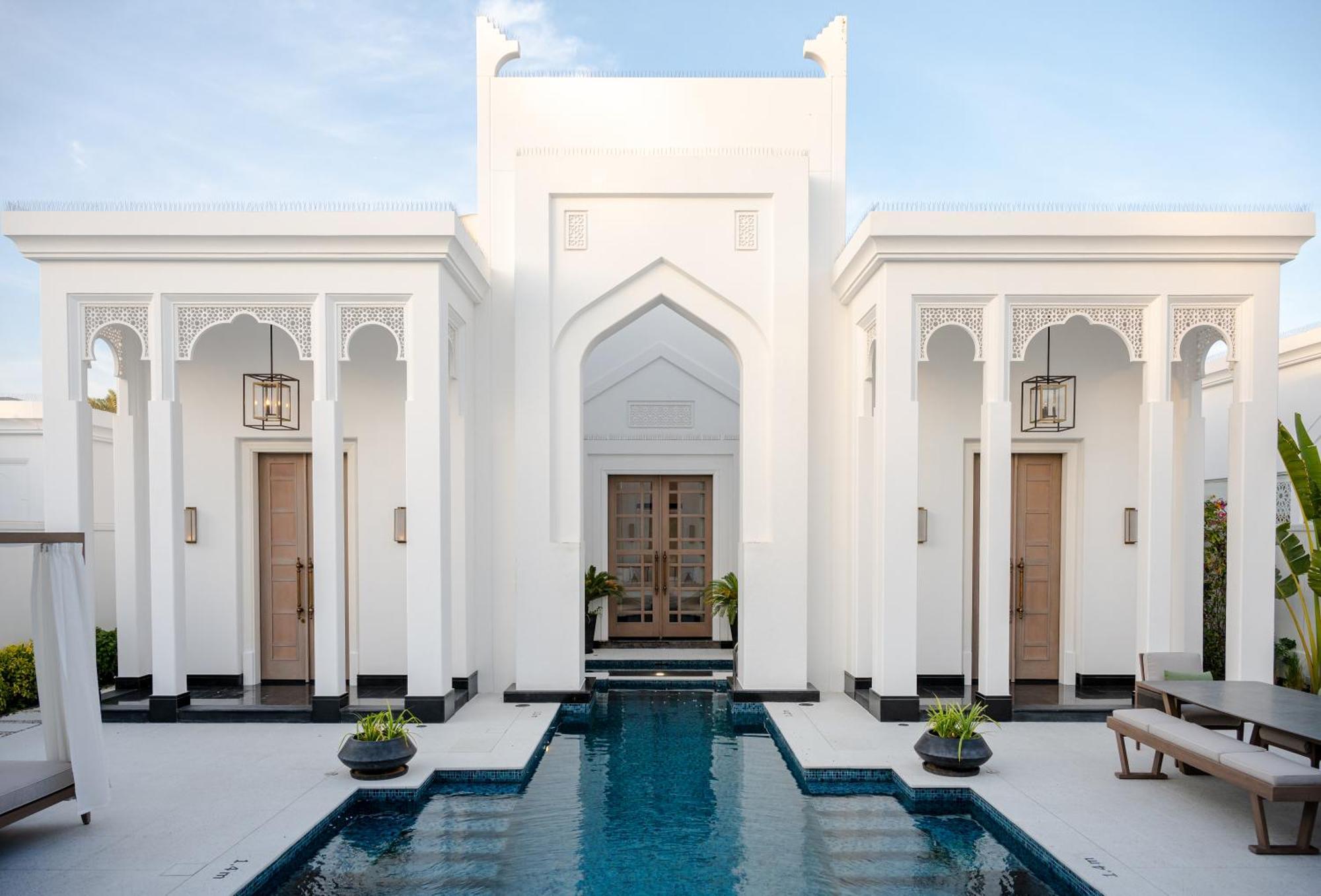 Raffles Al Areen Palace Bahrain Hotel Manama Exterior photo