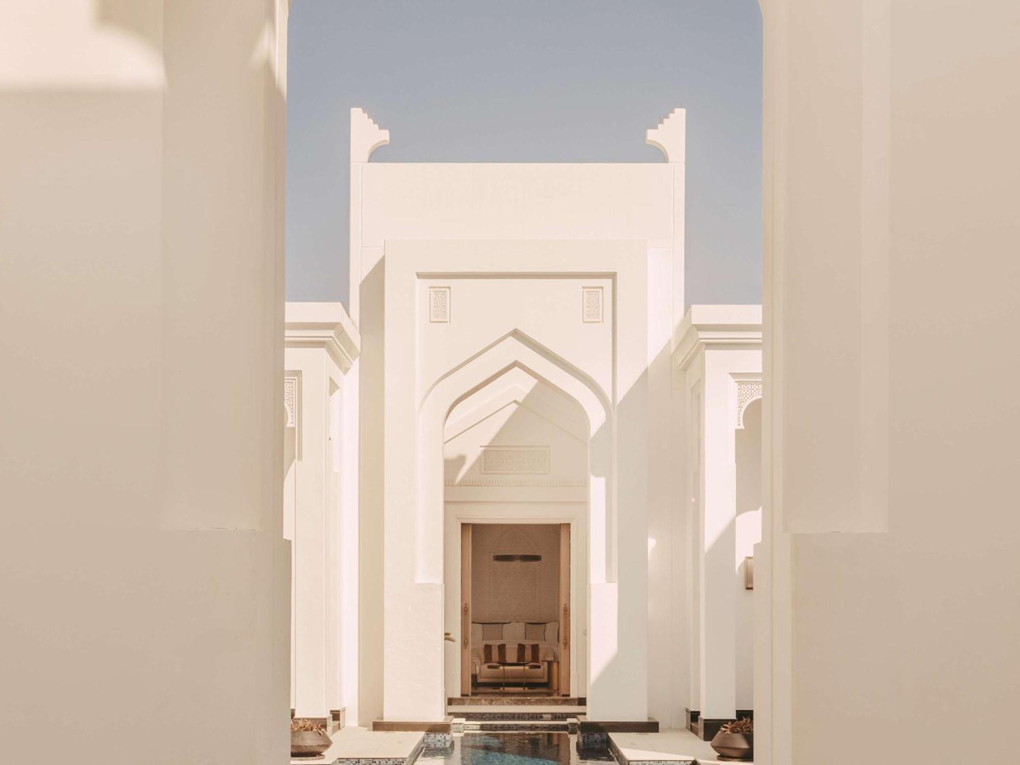 Raffles Al Areen Palace Bahrain Manama Exterior photo
